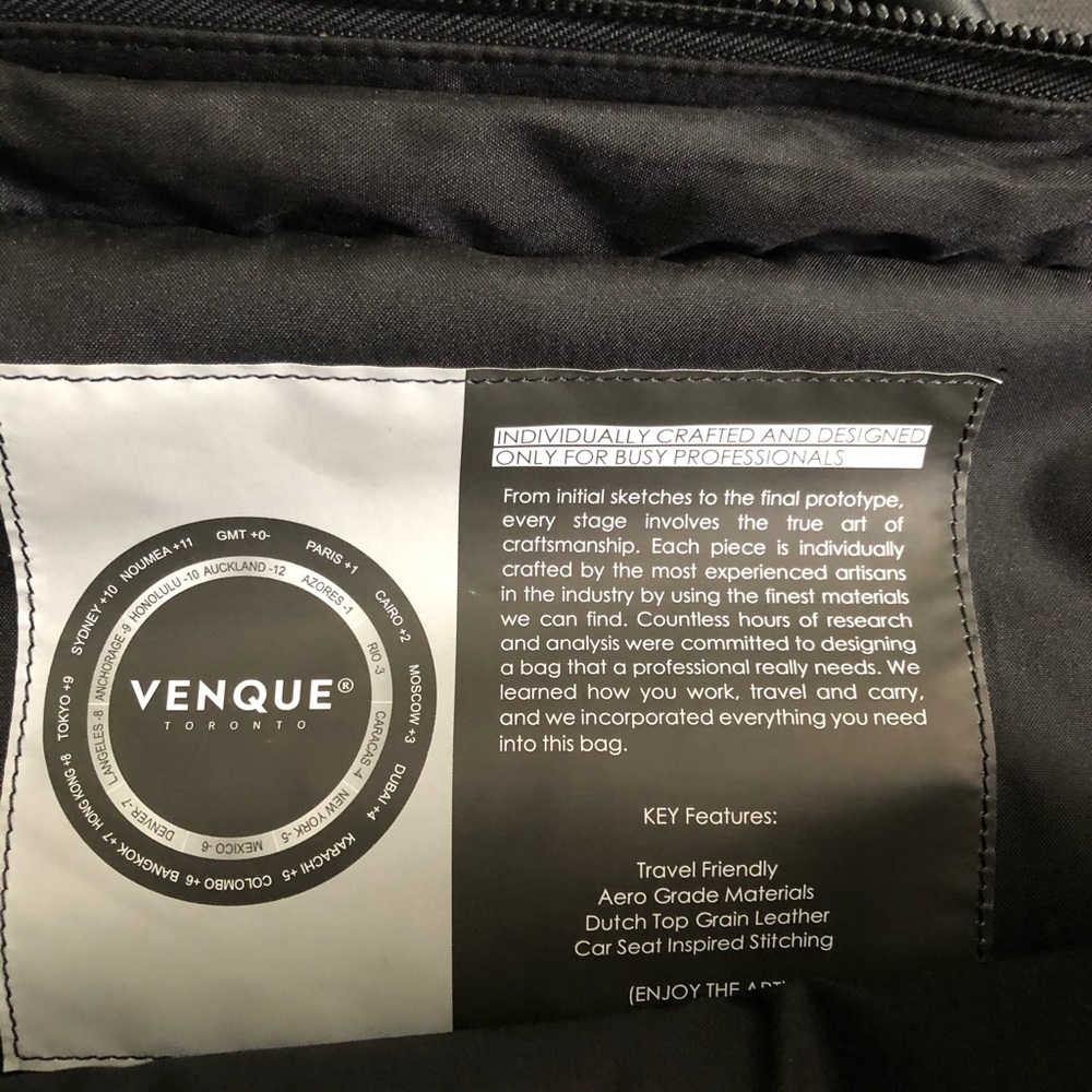 Venque Travel Backpack - Picture 2 of 4